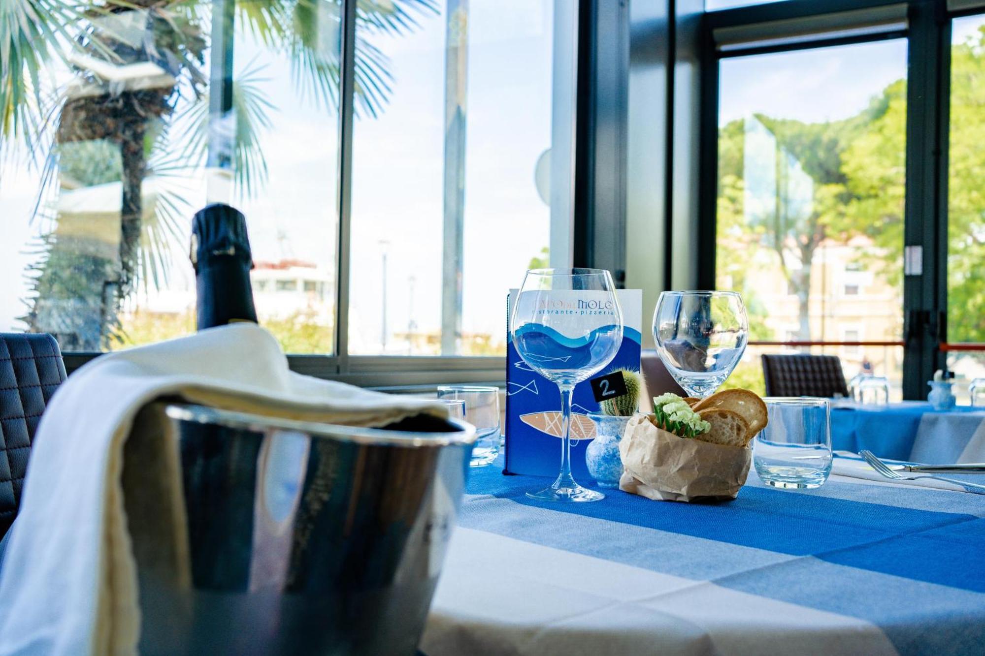 Miramare Hotel Ristorante Convegni Cesenatico Buitenkant foto